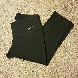Nike Black Capri Tights